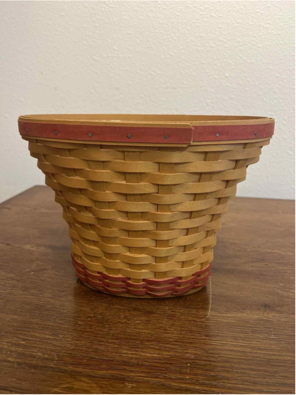 Longaberger Handwoven Basket Signed Bonnie Longaberger Protector 2002